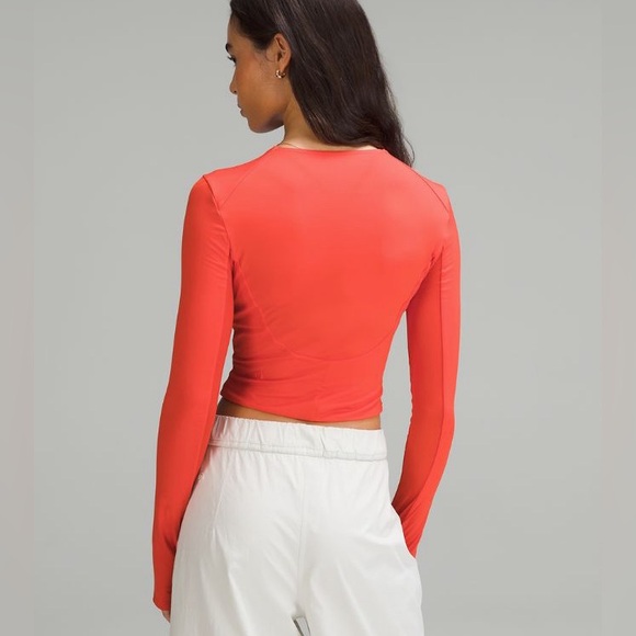 🦋3xHP!!🦋 Lululemon | NWT Cropped Tight-Fit Lined Long-Sleeve Shirt - Picture 3 of 12